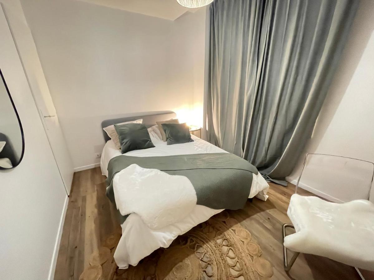 Wallis Yourhosthelper Reims Extérieur photo